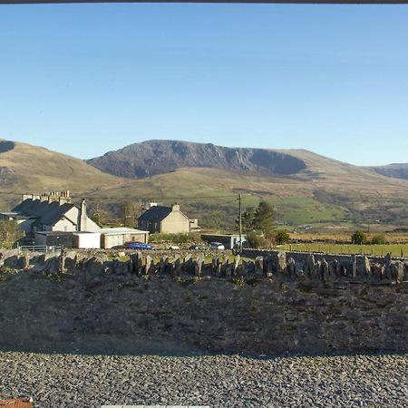 Canolfan Y Fron Nantlle Exterior photo