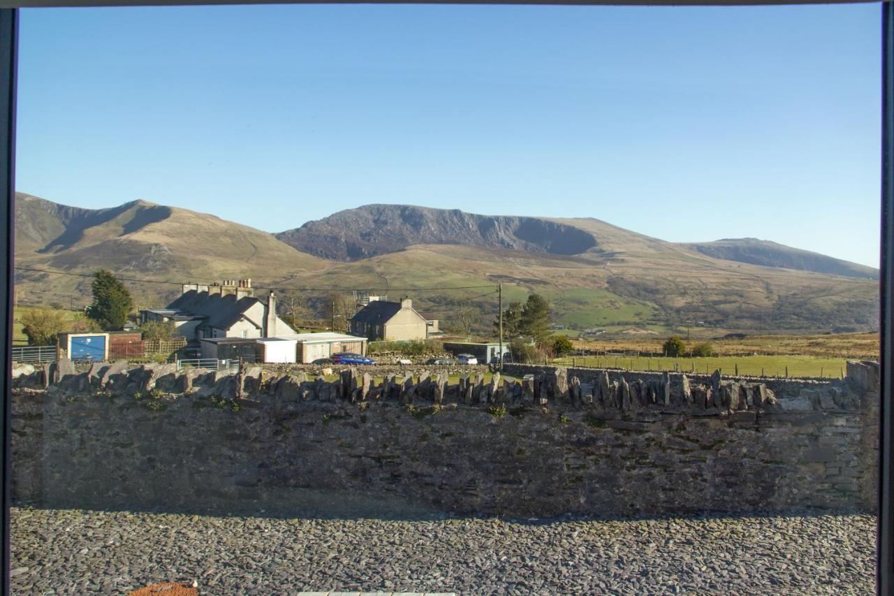 Canolfan Y Fron Nantlle Exterior photo
